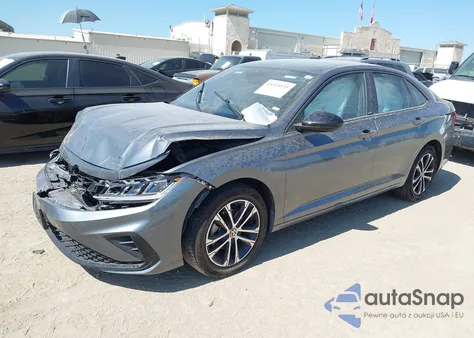 2025 Volkswagen Jetta 1.5T Sport z USA, uszkodzony, nr VIN 3VWBX7BU1SM028450